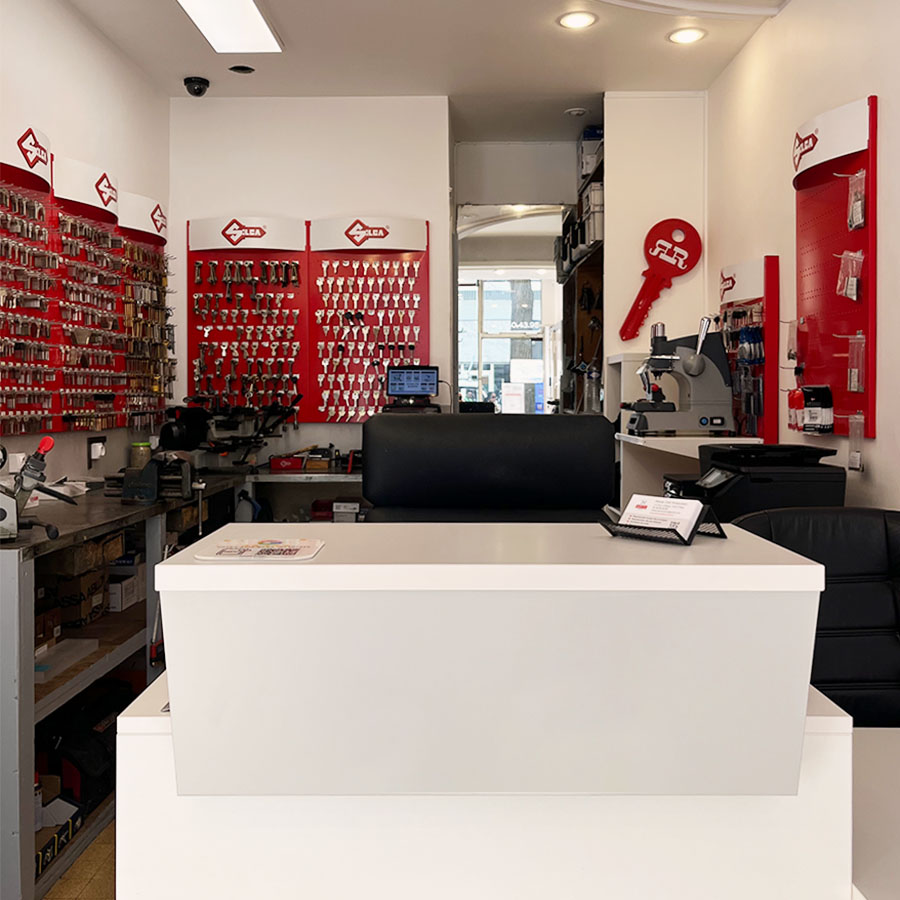 serrurerie-paris-14 Serrurerie située au 110 rue d'Alésia, 75014 Paris